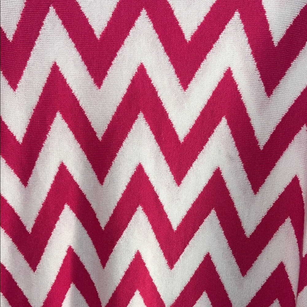 Tommy Hilfiger Pink and White Chevron Sweater - Picture 7 of 7